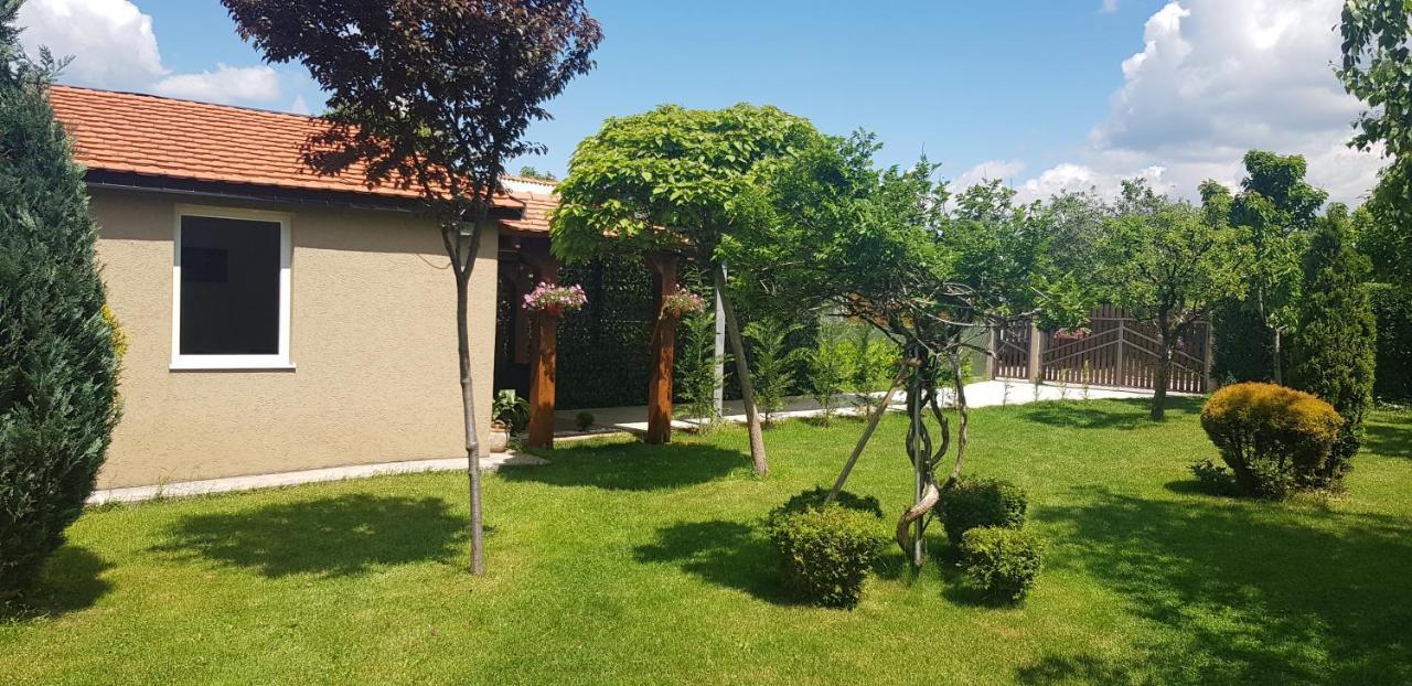 Apartment Lena Niksic ภายนอก รูปภาพ